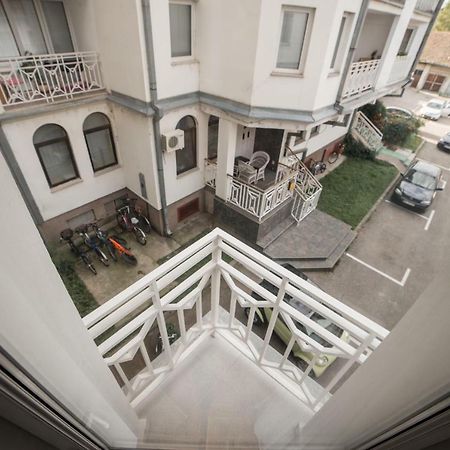 Royal Apartment Backa Palanka Bagian luar foto