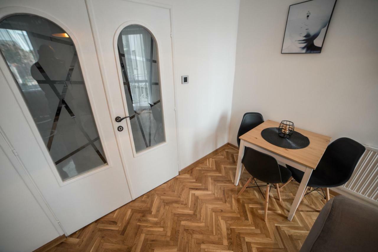 Royal Apartment Backa Palanka Bagian luar foto